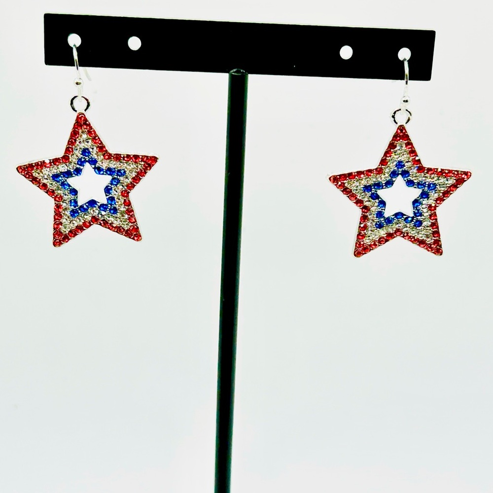 Red White & Blue Dangle Star Patriotic Earrings